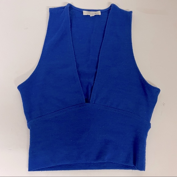 Wilfred Tops - Aritzia Wilfred Free Crop Top